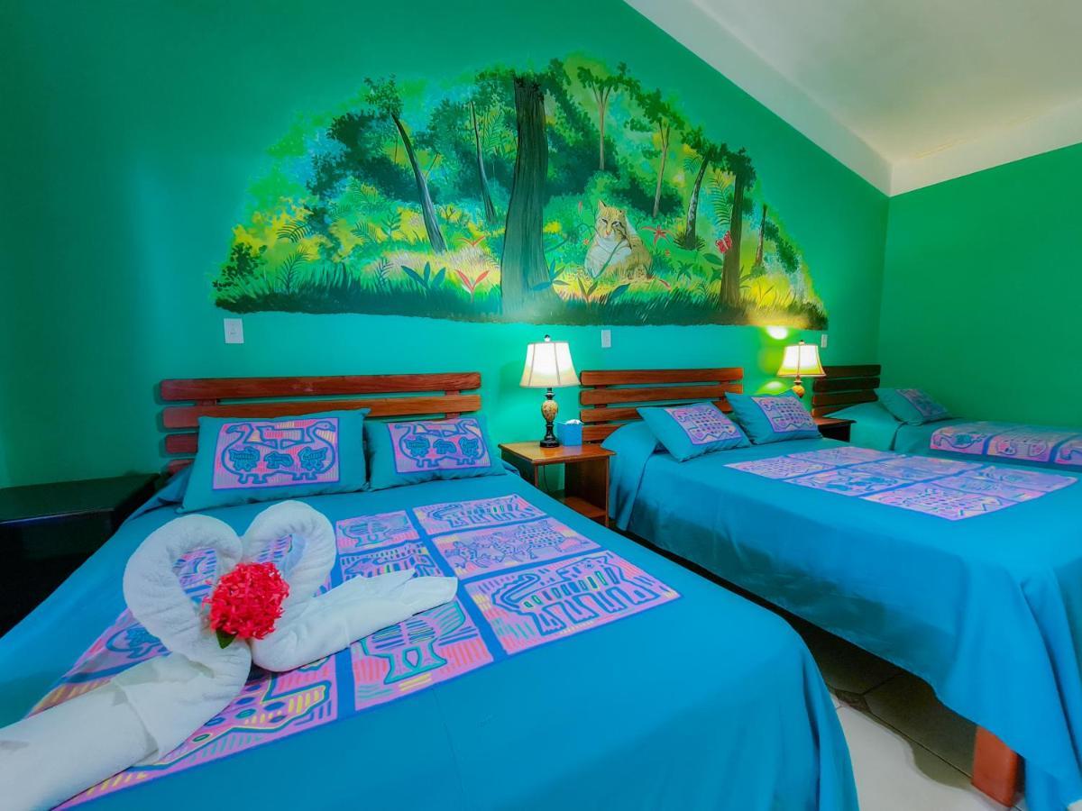 Las Lajas Beach Resort Екстер'єр фото