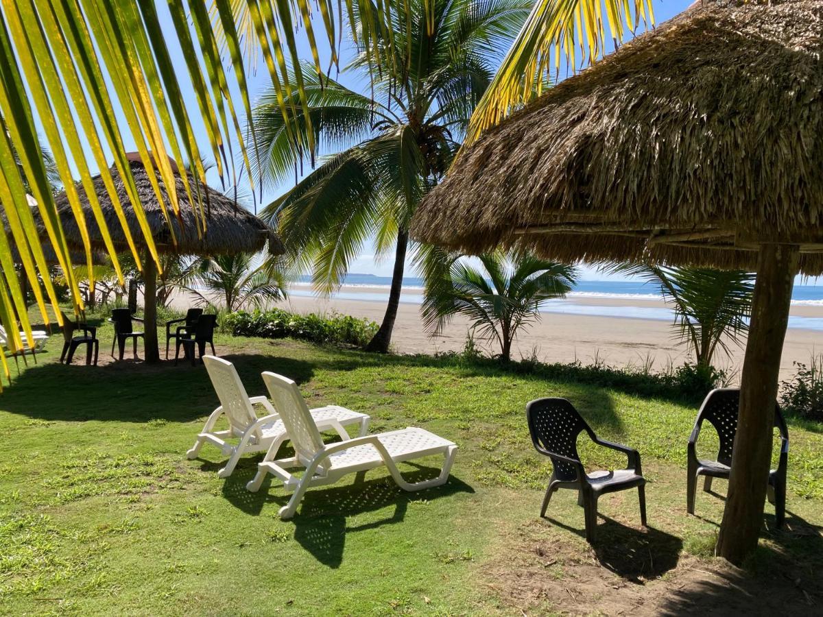 Las Lajas Beach Resort Екстер'єр фото