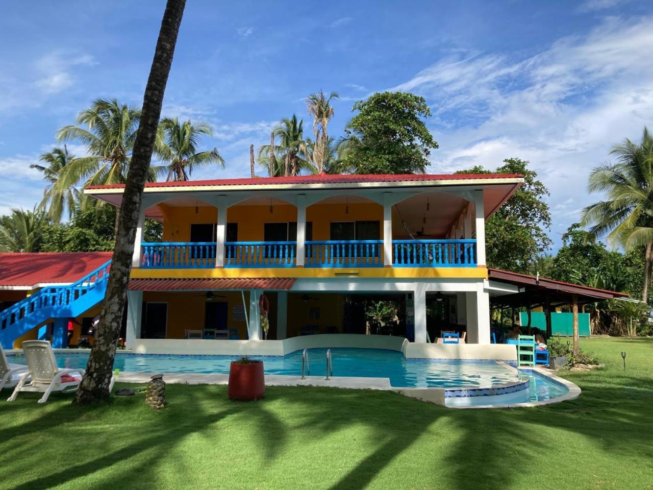 Las Lajas Beach Resort Екстер'єр фото