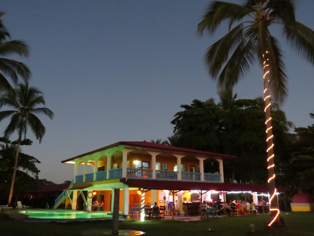 Las Lajas Beach Resort Номер фото