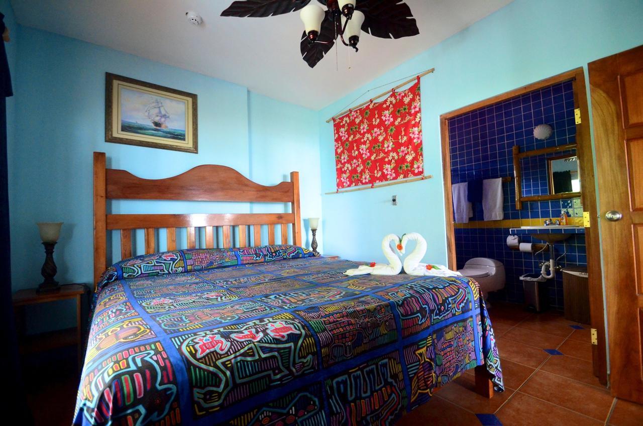 Las Lajas Beach Resort Екстер'єр фото